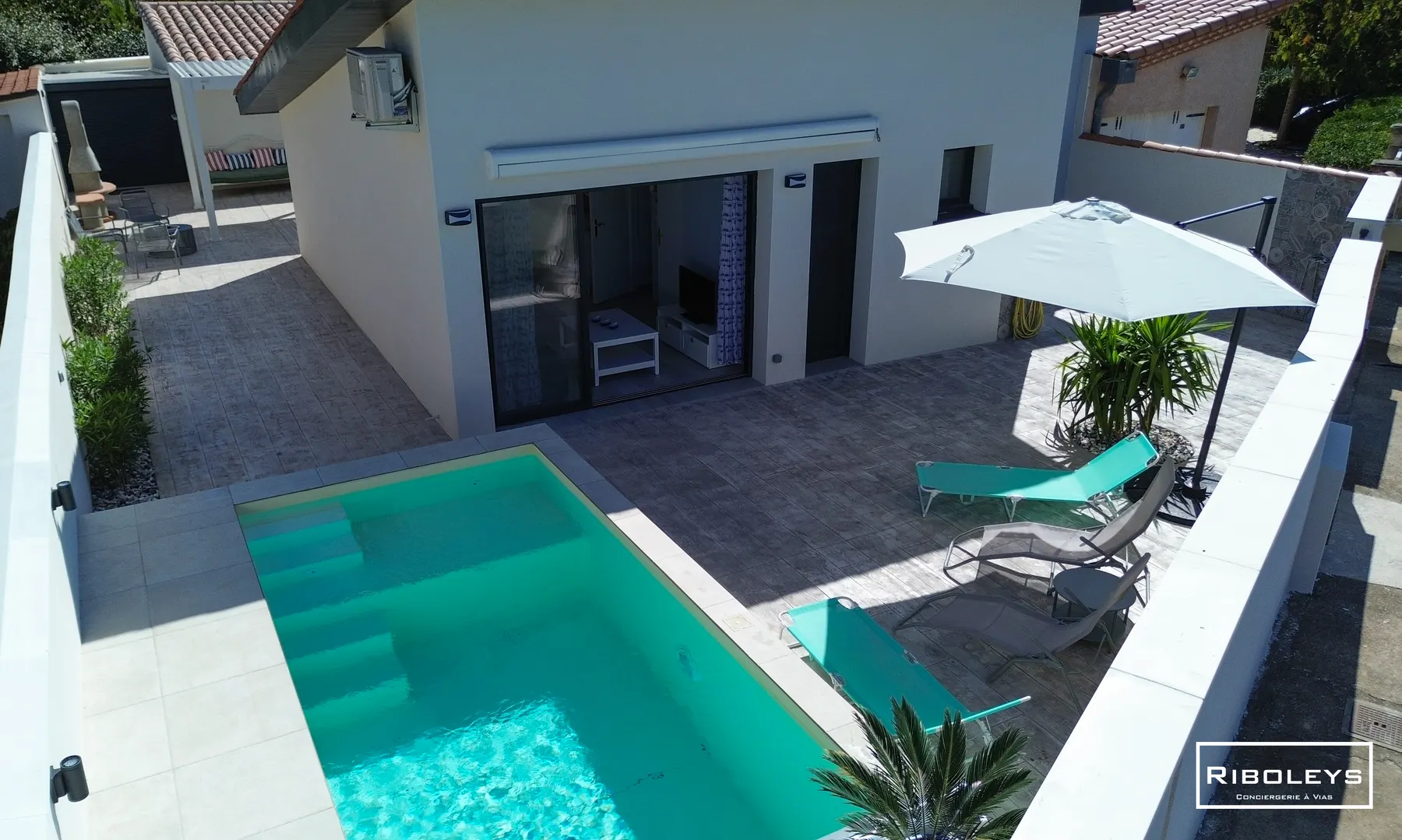 Maison avec piscine à Vias